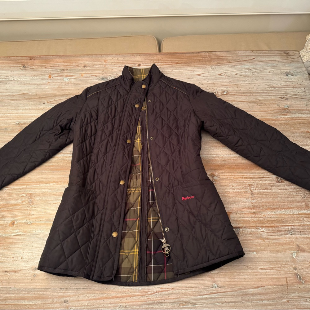 NWOT Women’s Barbour Classic Quilted Jacket in Size 6 Black